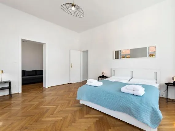 A&s Tivoli Apartment Vienna