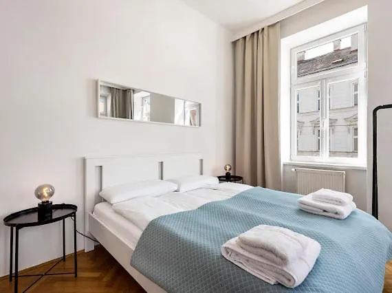 Apartment A&s Tivoli *